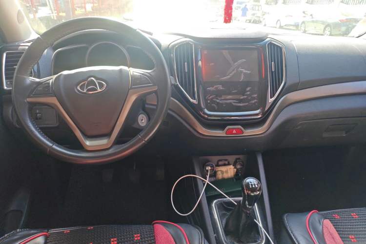 Used Oshan CX70 2016 1.6L manual luxury version
