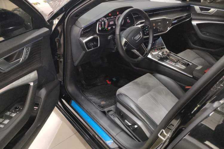 Used Audi A6L 2024 45 TFSI quattro Prestige Dynamic Edition
