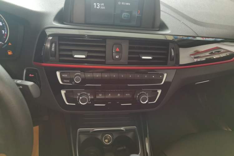 Used BMW 2 Series 2018 220i Convertible Coupe Sports Design Package
