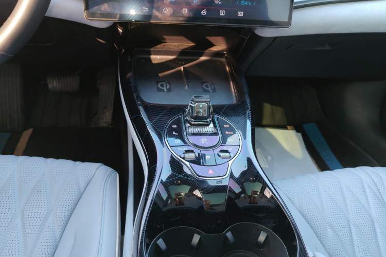 Used BYD Seal 2022 550 km Standard Range Rear-Wheel Drive Prestige Version
