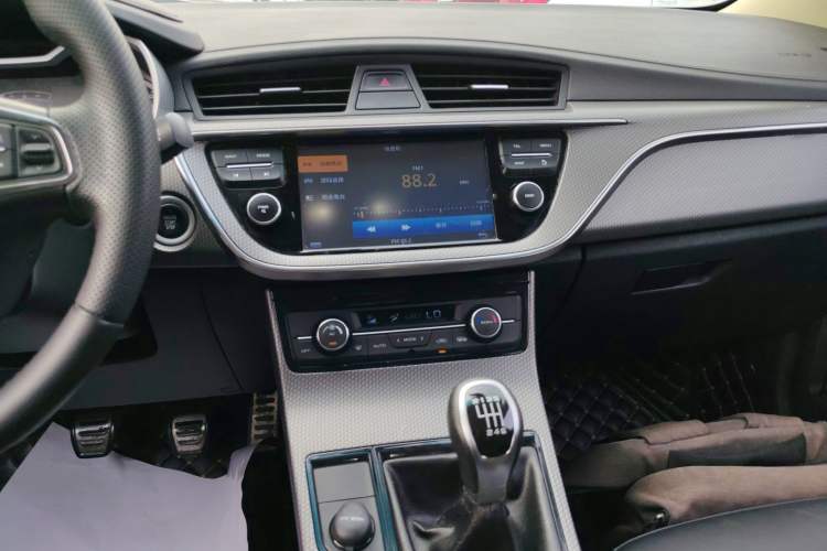 Used Geely Auto Emgrand GS 2016 Sport Edition 1.3T Manual LingShang Model
