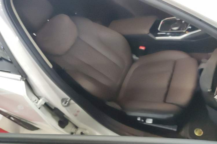 Used BMW i3 2022 eDrive 35 L