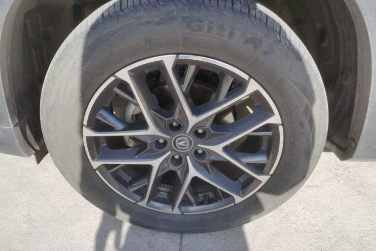 Used Changan CS75 PLUS 2022 Classic Edition 1.5T Automatic Pioneer Model
