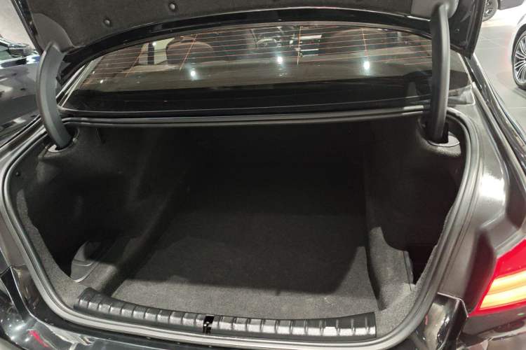 Used BMW 5 Series 2020 530Li Luxury Edition Premium Package
