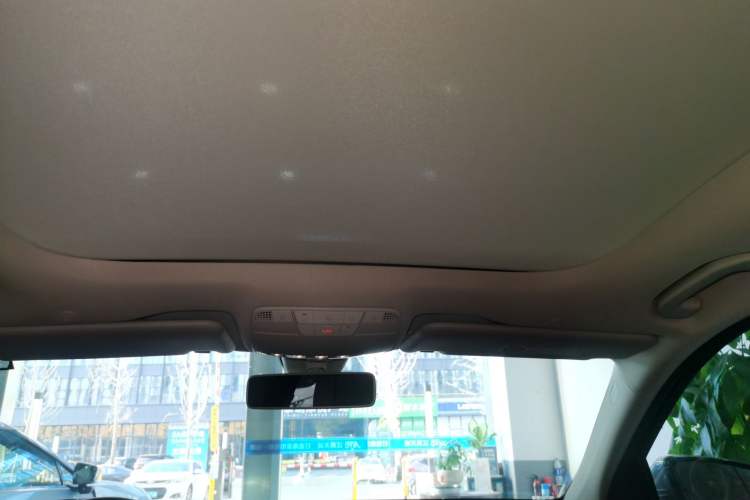 Used Mercedes-Benz E-Class 2019 Restyled E 300 L Sporty and Stylish Edition