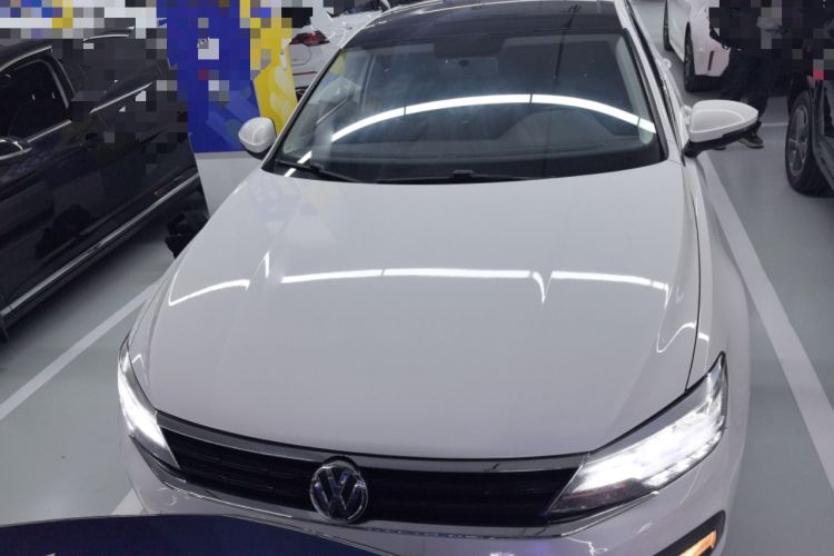 Used Volkswagen Lamando 2019 230TSI DSG Fashion Edition China VI
