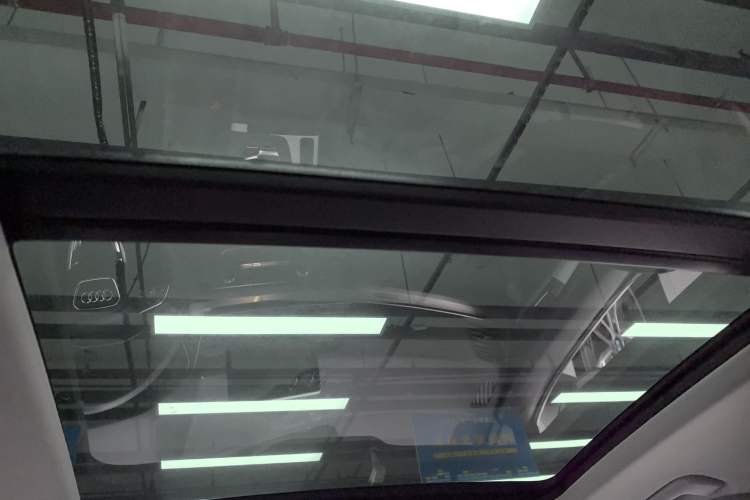 Used Audi Q5L 2020 Updated 40 TFSI Prestige Fashion Edition
