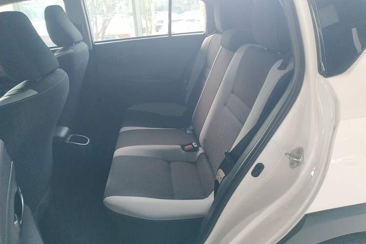 Used Toyota YARiS L 2021 X-Trail 1.5L CVT Leading Edition
