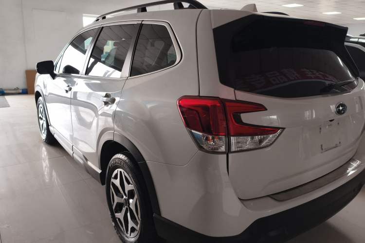 Used Subaru Forester 2022 2.0i AWD Luxury Edition EyeSight
