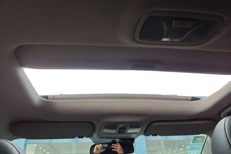 Used Hyundai ix35 2013 2.0L Automatic Two-Wheel Drive Smart GLS China IV Standard