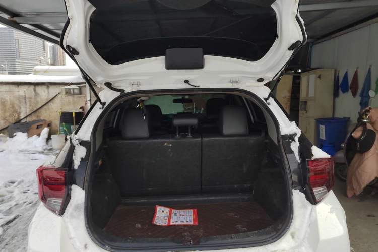 Used Toyota YARiS L 2020 X-Trail X 1.5L CVT Prestige Edition
