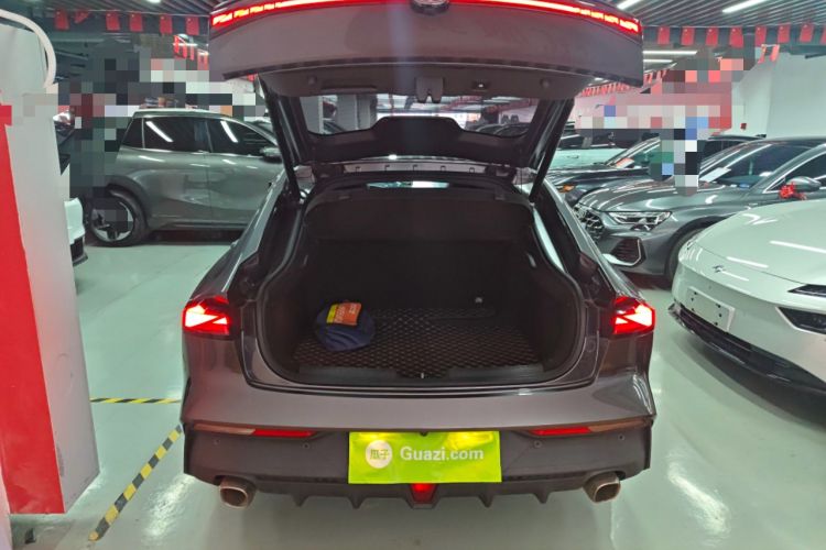 Used Changan UNI-V 2023 1.5T Premium Model