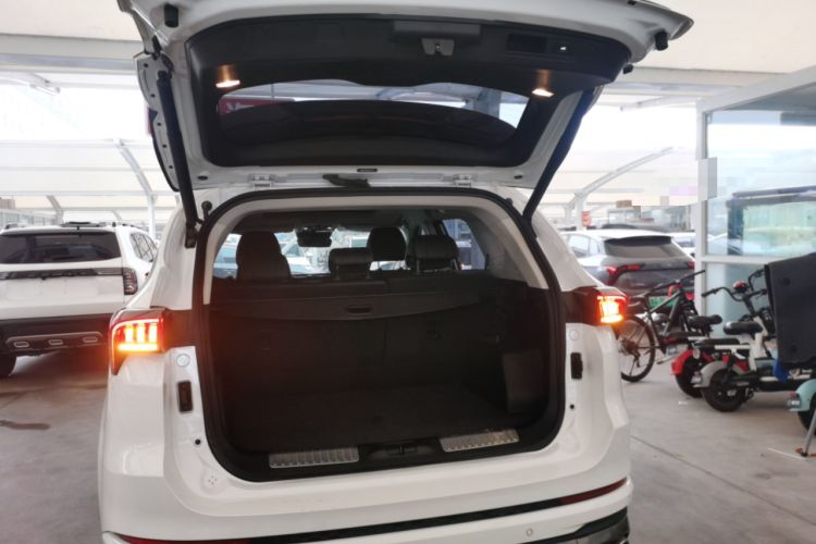 Used JETOUR X70 PLUS 2021 1.6T DCT Pro 5-Seater
