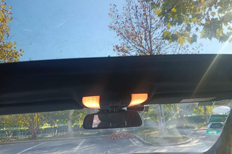 Used Mercedes-Benz E-Class 2015 E 260 L
