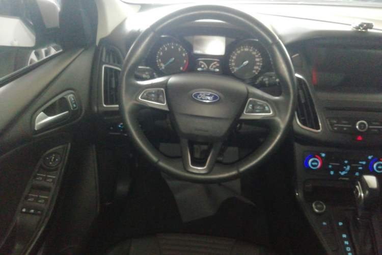 Used Ford Focus 2018 Hatchback Classic EcoBoost 180 Automatic Elite Model