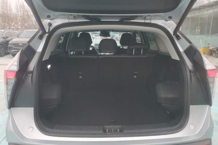 Used Geely Auto FX11 2024 1.5TD DCT Prestige Edition
