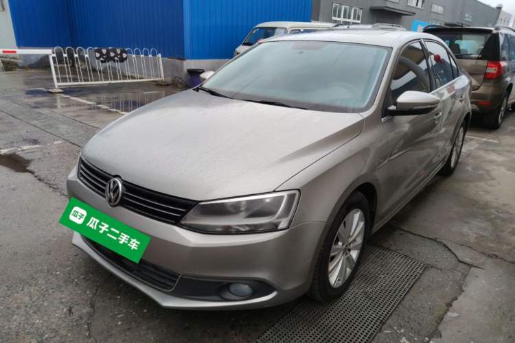 Used Volkswagen Sagitar 2014 Revised Version 1.6L Automatic Leading Edition