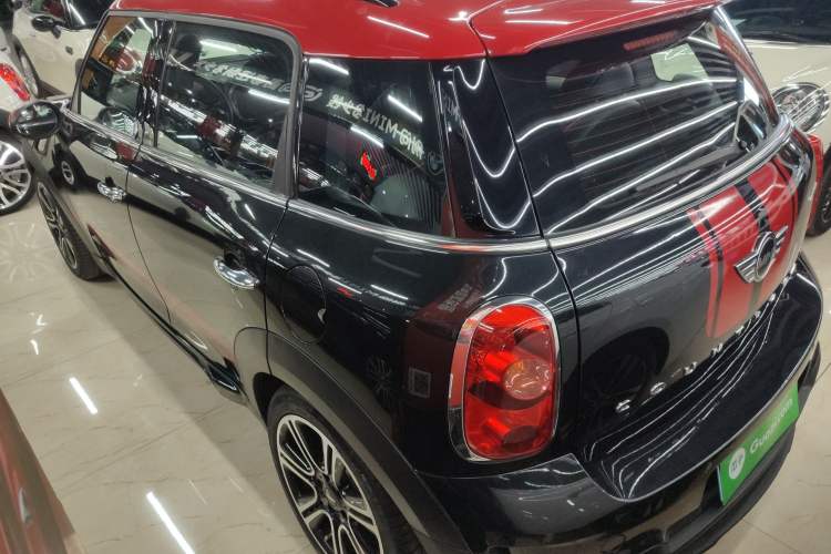 Used  JCM COUNTRYMAN 2014 1.6T JOHN COOPER WORKS ALL4