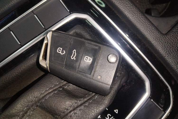 Used Volkswagen Magotan 2020 330TSI DSG Leading Model
