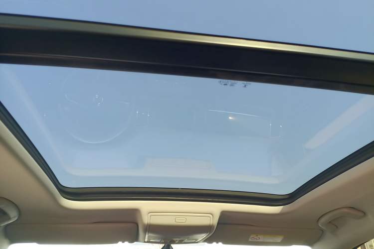 Used Skoda Kodiaq 2021 TSI330 5-Seater Two-Wheel-Drive Luxury Plus Edition
