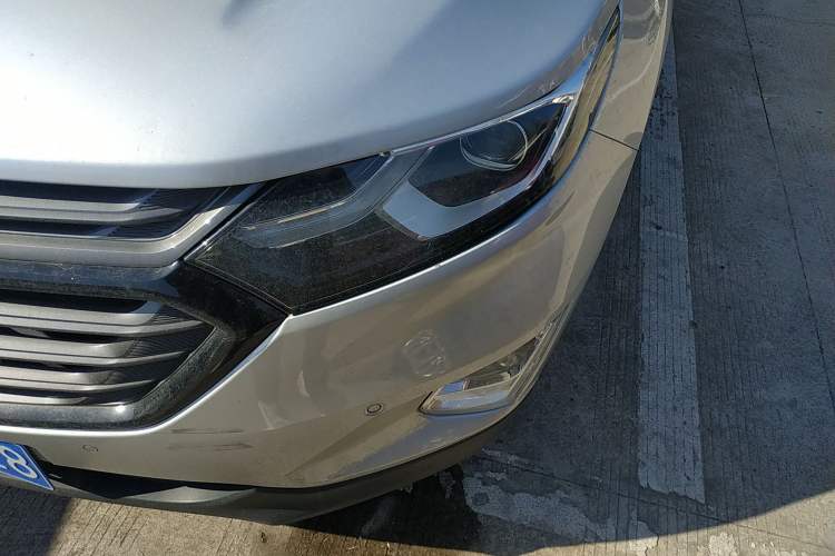 Used Chevrolet Equinox 2018 Redline 550T Automatic All-Wheel-Drive Trailblazer RS Edition
