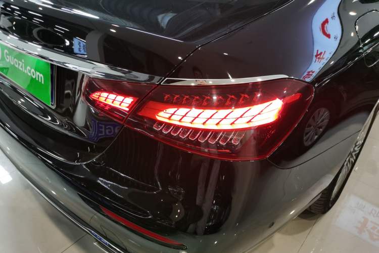 Used Mercedes-Benz E-Class 2021 Facelifted E 300 L Prestige Edition
