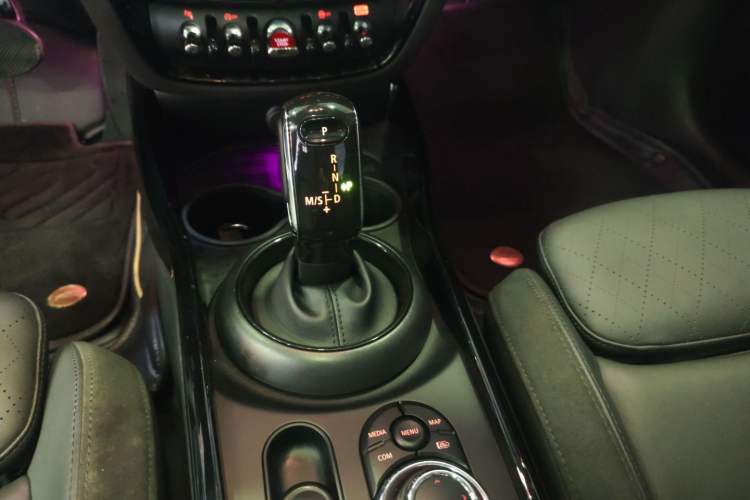 Used  Clubman 2023 Refresh 1.5T COOPER Connoisseur
