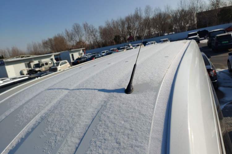 Used Ford Transit 2019 2.0T Diesel Multi-Purpose Commercial Vehicle Mid-Drive Mid-Roof 6-Seater China VI Standard