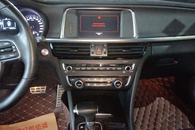 Used Kia K5 2016 1.6T Automatic LUX
