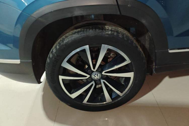 Used Volkswagen Tharu 2019 330TSI Four-Wheel Drive Luxury Edition China VI Standard
