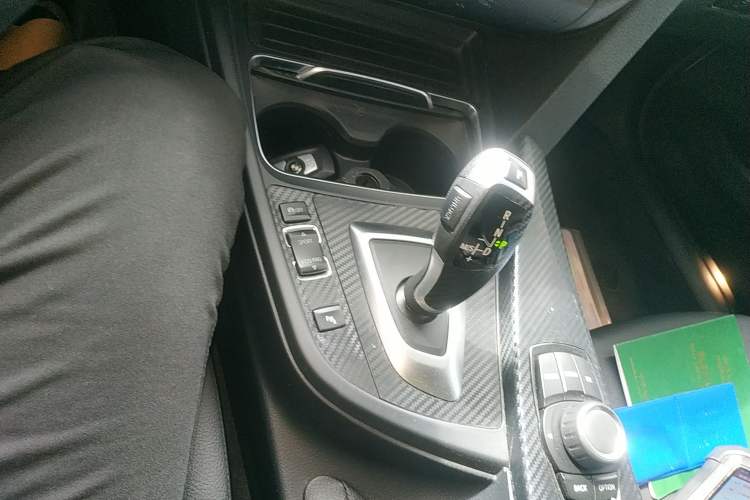 Used BMW 3 Series 2017 320Li Fashion Model
