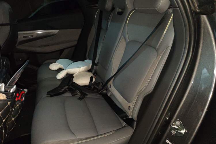 Used Lynk & Co 08 EM-P 2023 120km Long-Range Pro
