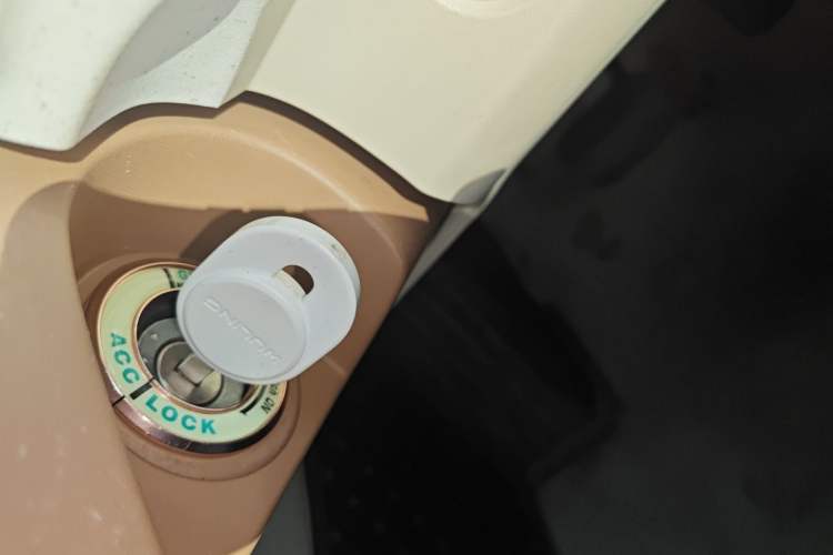 Used Wuling Hongguang MINIEV 2024 3rd Generation 215km Advanced Version
