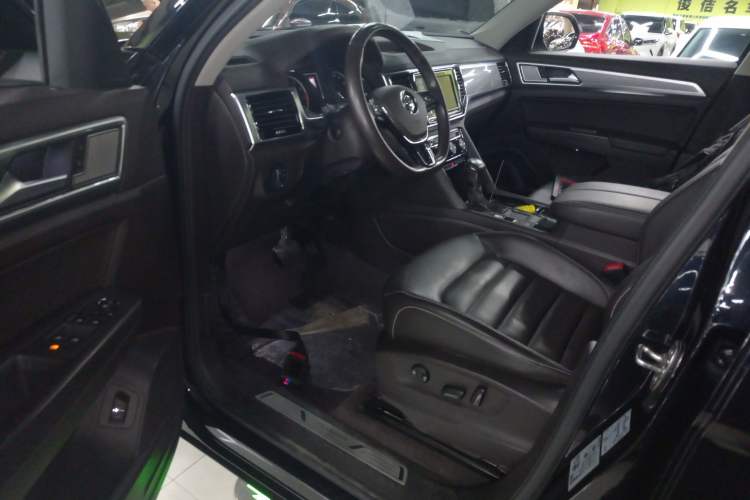 Used Volkswagen Teramont 2019 330TSI Two-Wheel-Drive Luxury Edition China VI Standard