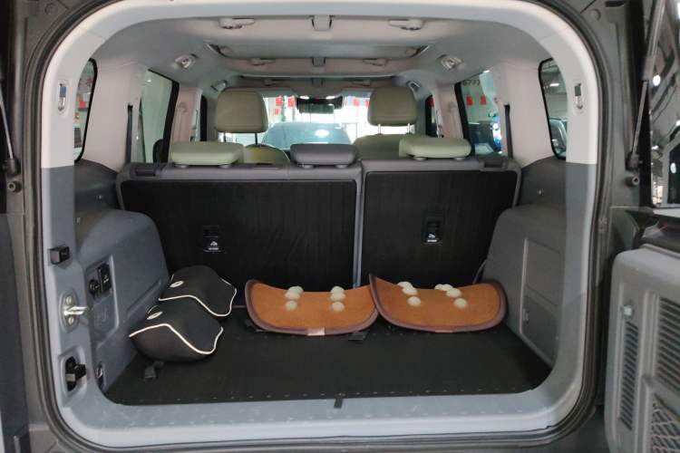 Used Beijing Auto BJ40 2024 2.0T All-New Ring of the Taklamakan Champion Edition
