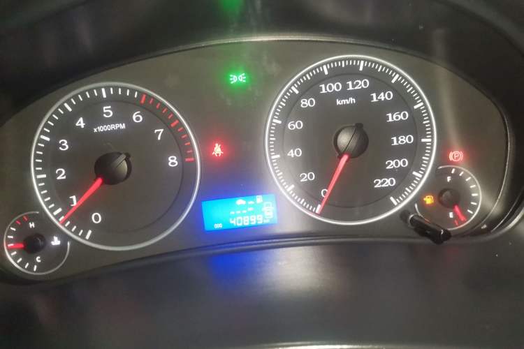 Used Geely Auto Diamond 2016 1.5L Manual Elite Edition