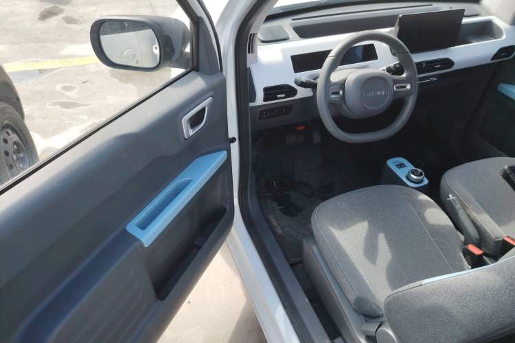 Used Geely Galaxy Panda 2024 Panda Mini 200km Longteng PRO Edition