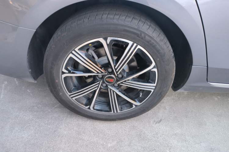 Used Hongqi H5 PHEV 2025 170 Super Hybrid Version
