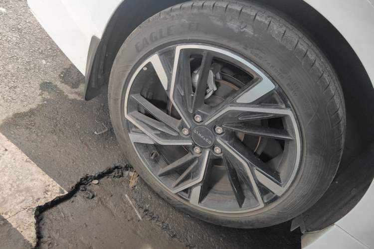 Used Lynk & Co 03 2023 2.0TD DCT JingPro
