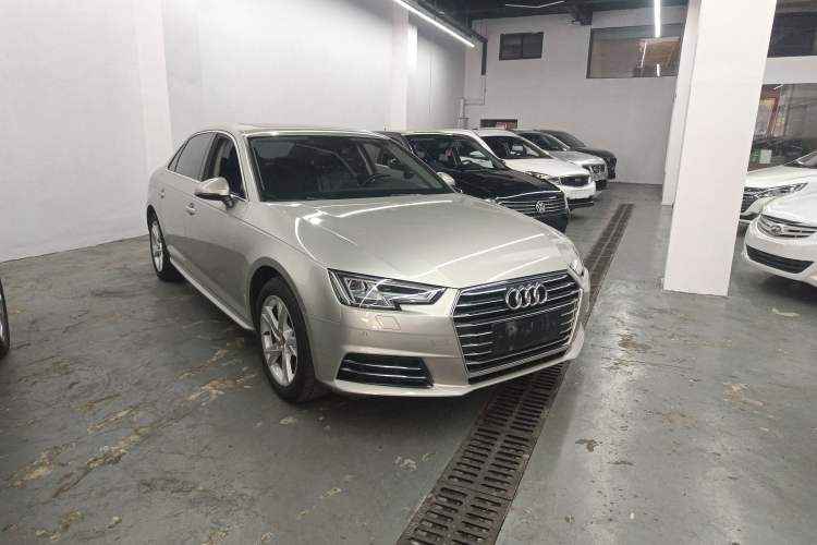 Used Audi A4L 2018 30th Anniversary Edition 40 TFSI Trendy Model