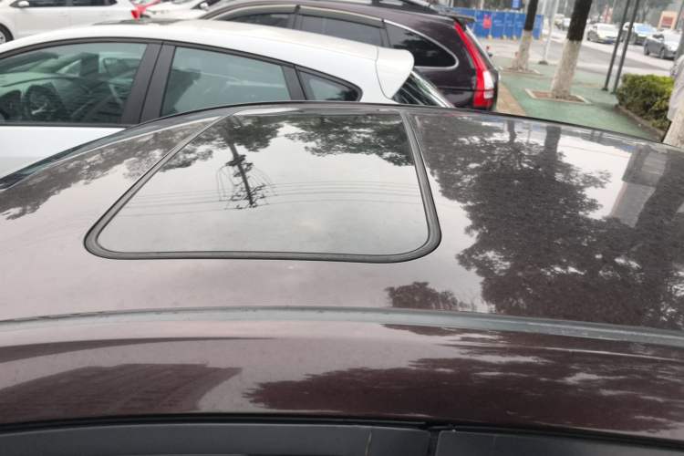 Used Geely Auto Emgrand 2017 Sedan Million Edition 1.5L Manual - Upward Version
