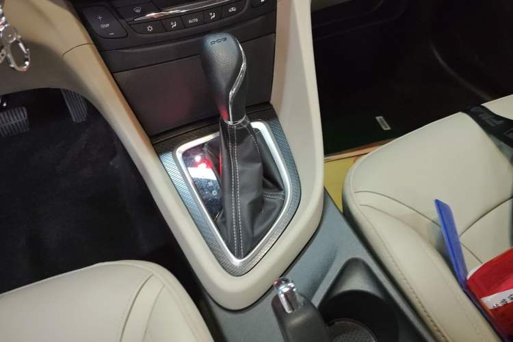 Used Buick GT 2019 15T Dual-Clutch Connected Elite Model China VI
