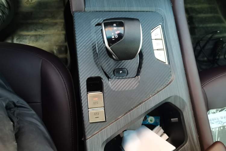 Used JETOUR X90 PLUS 2024 1.6TD DCT Villa PRO 7-Seater
