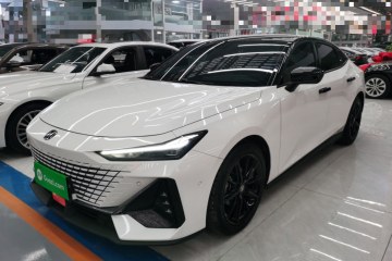 Used Changan UNI-V 2022 1.5T Smart Navigation Version