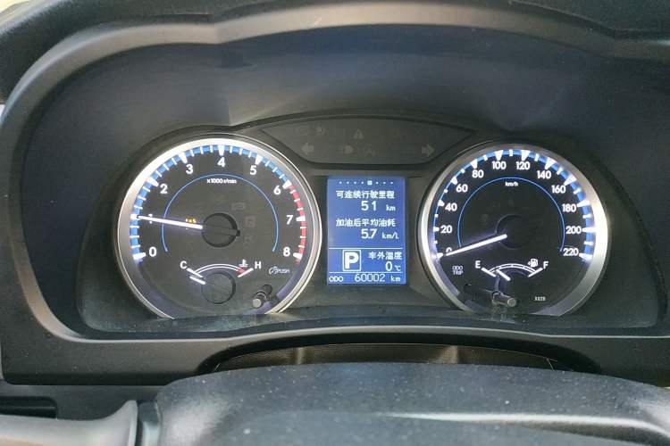 Used Toyota Highlander 2018 2.0T Two-Wheel Drive Elite Edition 7 Seats China VI Standard