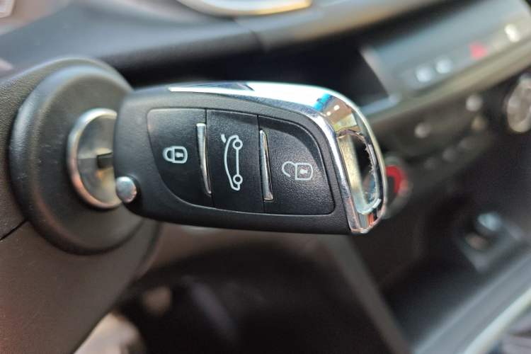 Used Buick GT 2018 18T Automatic Elite Model
