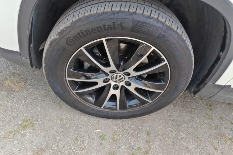 Used Volkswagen Tiguan L 2016 300TSI Automatic Two-Wheel Drive Luxury Edition
