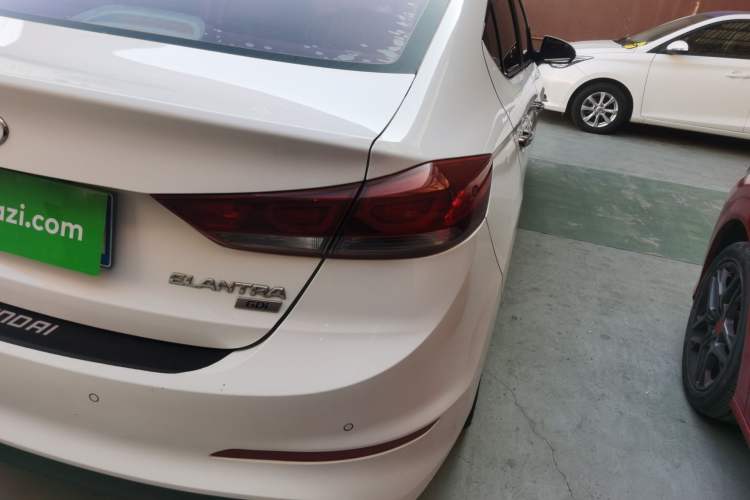 Used Hyundai Elantra 2016 1.6L Automatic ZhiXuan · Flagship Edition
