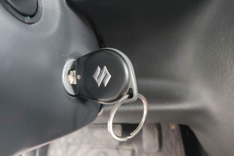 Used Suzuki Jimny 2015 1.3 AT JLX
