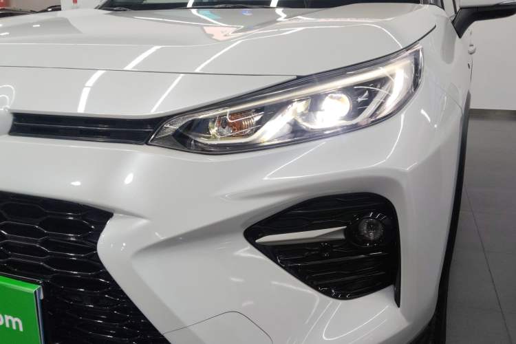 Used Toyota Wildlander 2023 Dual-Motor 2.5L E-CVT Four-Wheel Drive Prestige Edition
